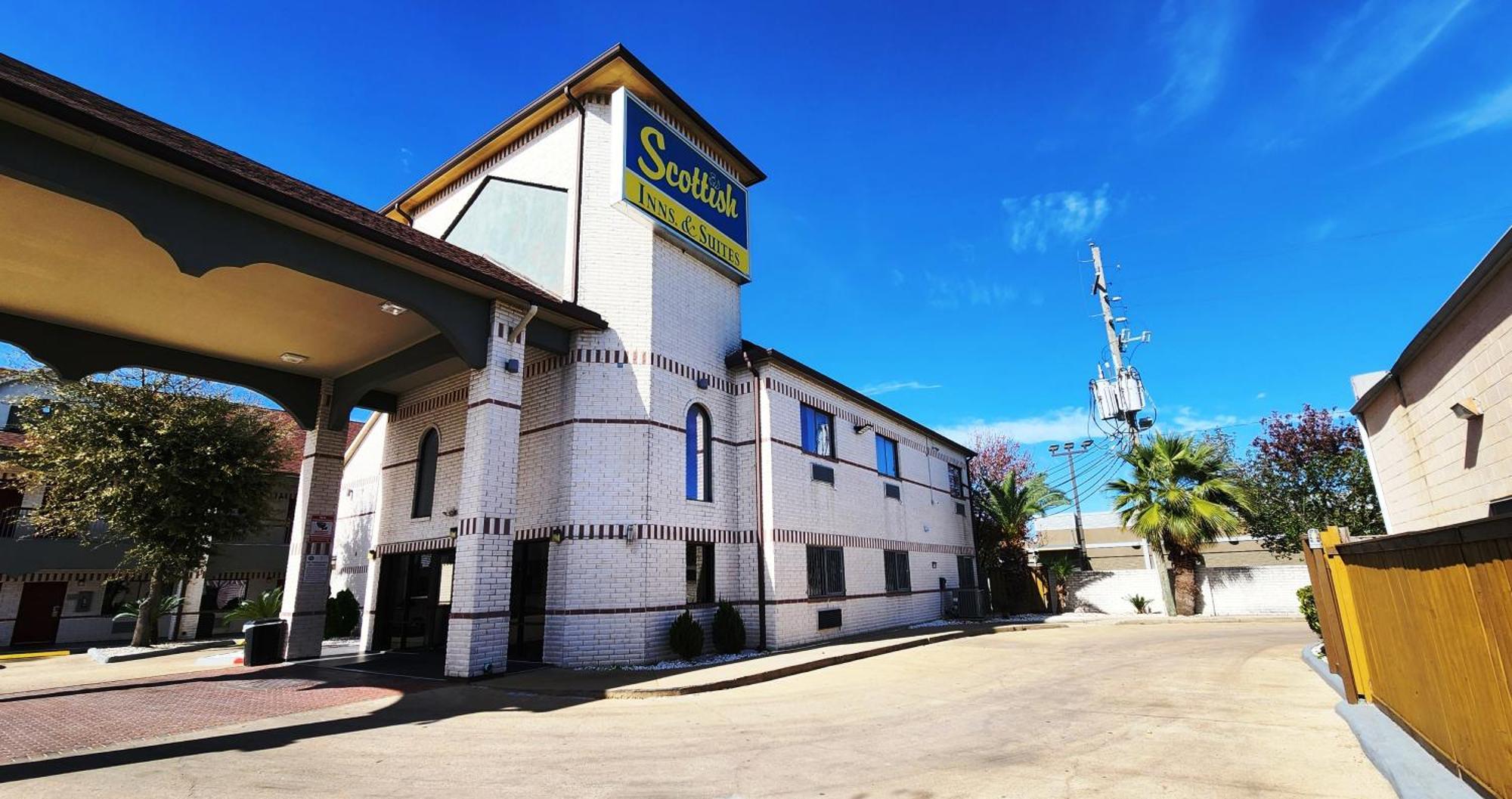 Scottish Inn & Suites Sam Houston Parkway Екстер'єр фото